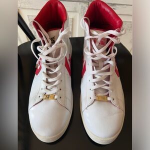 Converse Pro Leather Mid “The Scoop” Sneakers